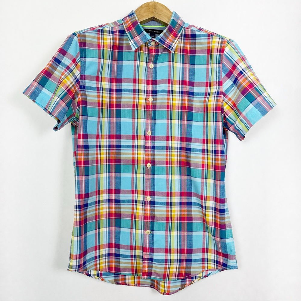 Tommy Hilfiger Men’s Short Sleeve Blue Red Plaid Button Down Shirt‎ Size Large